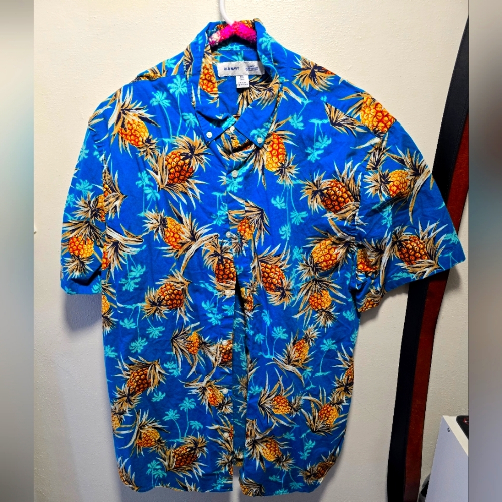 Old navy 2xl button up shirt
